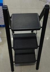 采购三层全铁梯凳 80×41cm 黑色